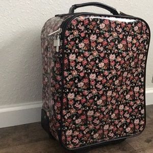 Forever 21 small get away floral travel case
